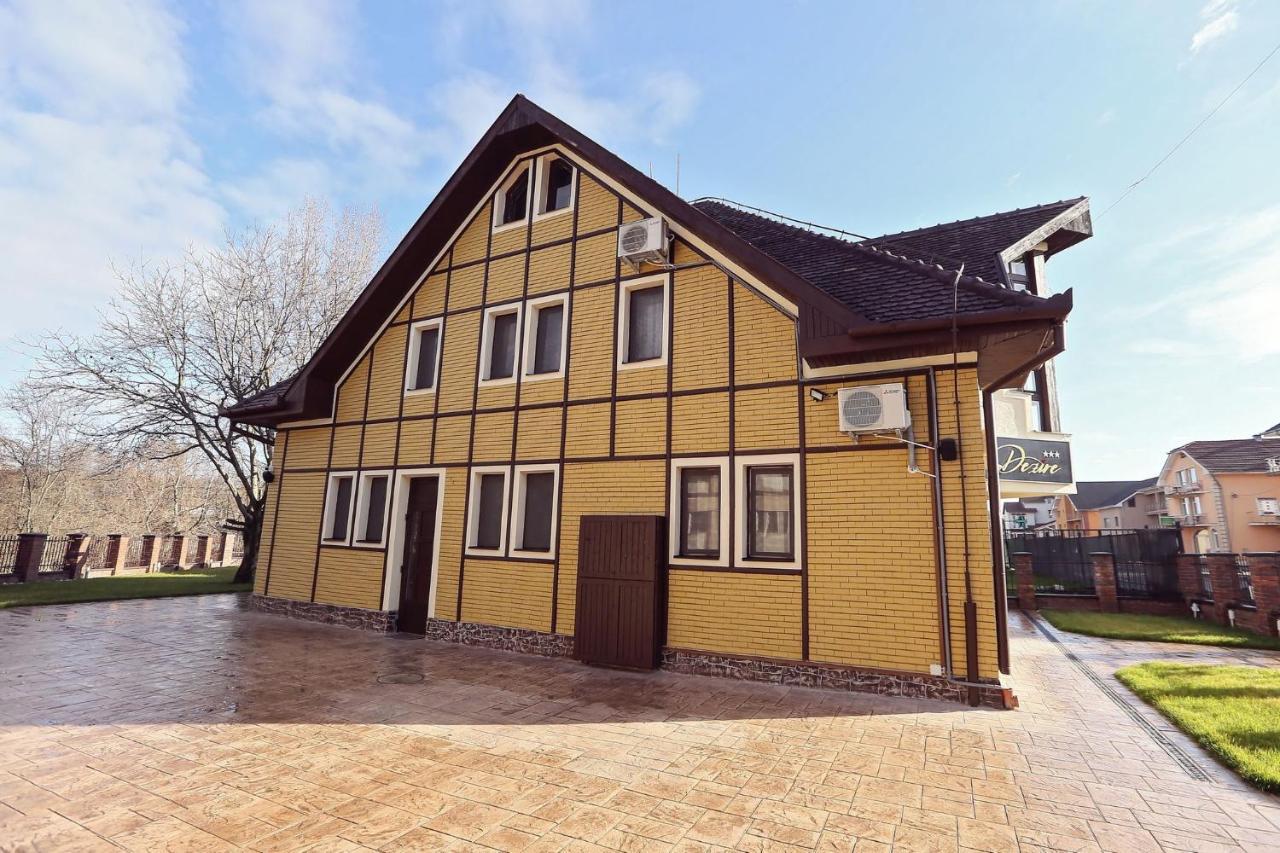 Dezire Guesthouse Băile 1 Mai Zewnętrze zdjęcie