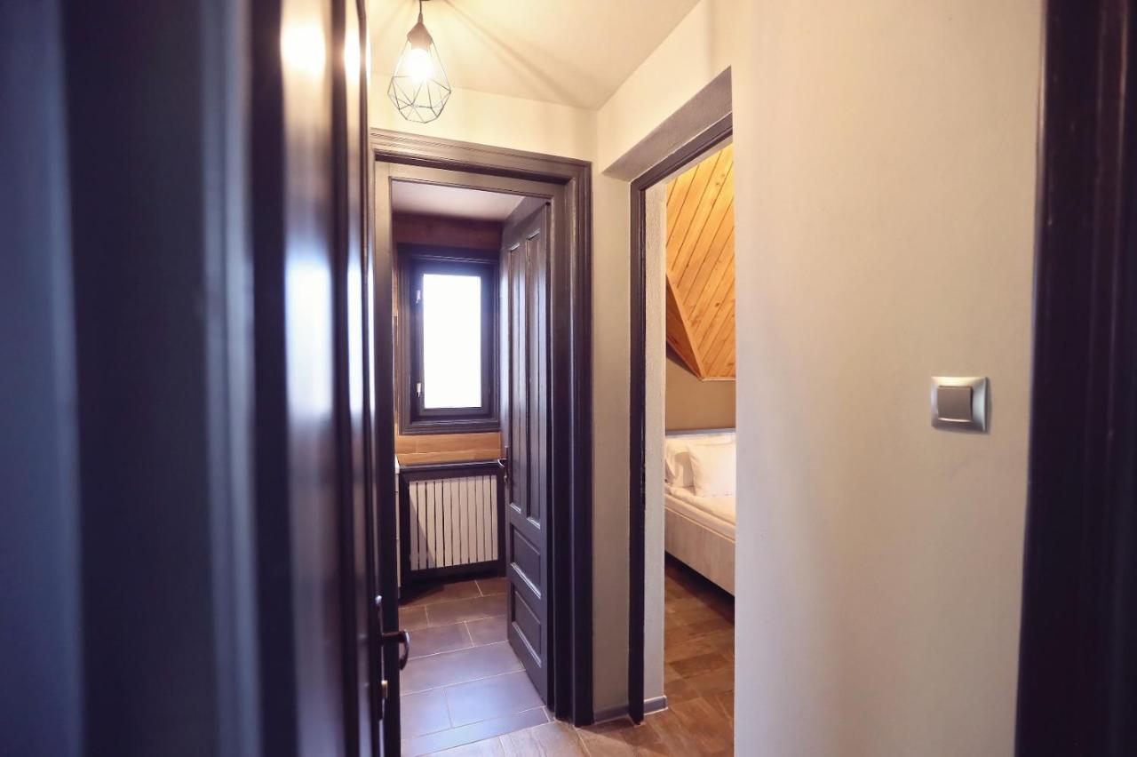 Dezire Guesthouse Băile 1 Mai Zewnętrze zdjęcie